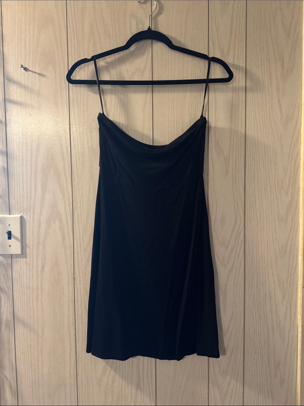 Forever21 Simple Black Strapless Dress